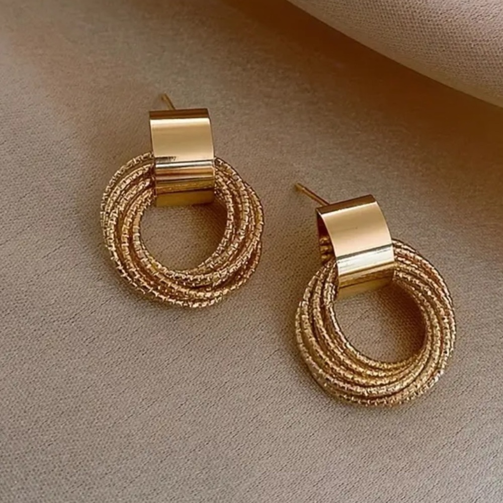 MSimple Stud Earrings, Fashion Geometric Multi-layer Circle Earrings